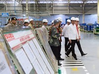 Dukung Mas Nadiem, Jokowi: Tak Ada Lagi UN Mulai 2021
