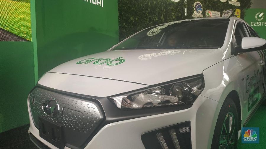 Grab Indonesia menargetkan 500 unit mobil listrik bakal beroperasi sebagai mitranya pada akhir 2020.