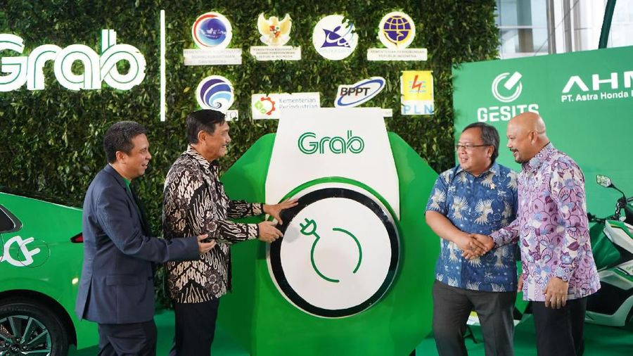 Grab, hari ini meluncurkan Roadmap Ekosistem Kendaraan Listrik dengan tujuan untuk mempercepat adopsi EV di Indonesia.