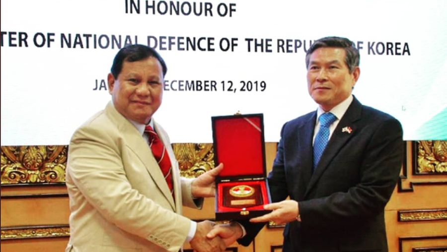Menteri Pertahanan RI Letnan Jenderal TNI (Purn) Prabowo Subianto menerima kunjungan kehormatan Menhan Korea Selatan Jeong Kyeongdoo, Kamis (12/12/2019).