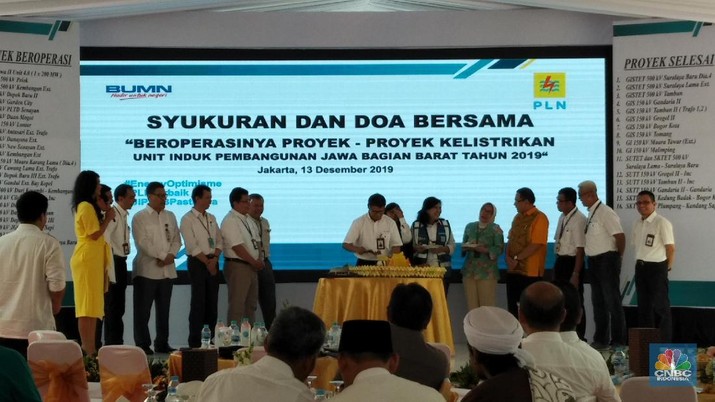Tahun Depan, PLN Ditunggu Proyek Listrik Senilai Rp 19 T PT PLN Unit Induk Pembangunan Jawa Bagian Barat (JBB) menyebut ada sejumlah tantangan tahun depan, di mana ada 109 proyek yang harus diselesaikan.