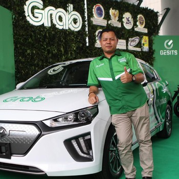 Segera Mengaspal, Ini Penampakan Motor & Mobil Listrik Grab
