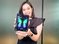 Samsung Dekati Operator soal eSIM, Smartfren atau Telkomsel?
