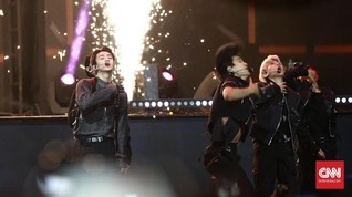 FOTO: EXO dan Semarak Puncak HUT 18 Transmedia