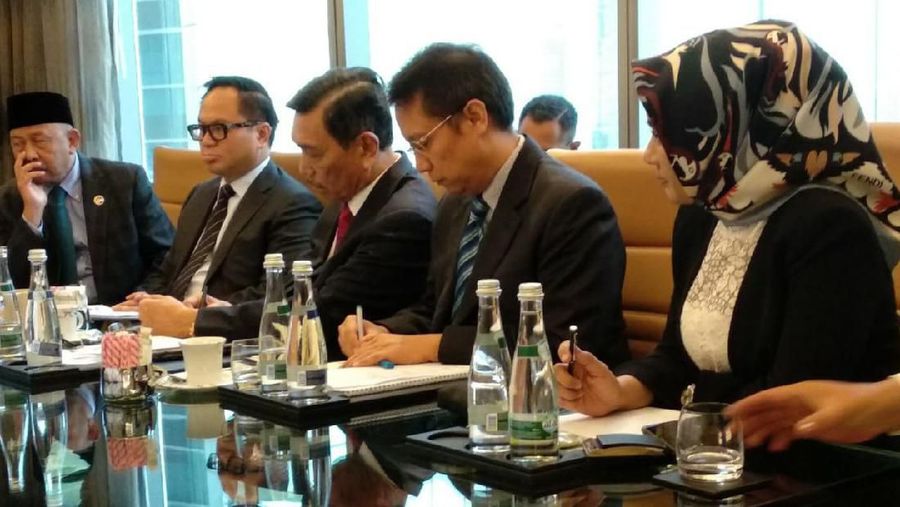 Menteri Koordinator Kemaritiman dan Investasi Luhut Binsar Pandjaitan melakukan kunjungan ke Tanzania.