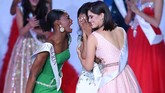 Perempuan yang bercita-cita menjadi dokter itu memiliki kegemaran bernyanyi, memasak, membuat video untuk media sosial, dan tentu saja menjadi sukarelawan di berbagai program sosial. (DANIEL LEAL-OLIVAS / AFP)