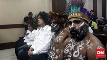 Jaksa Belum Beri Berkas Perkara, Sidang Surya Anta Ditunda
