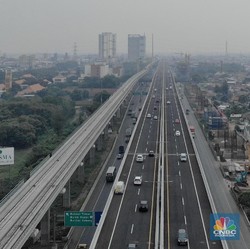 Tol Japek II: Jalan Bergelombang Hingga 'Neraka' Macet Baru