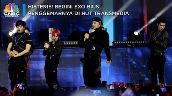 Histeris! Begini EXO Bius Penggemarnya di HUT Transmedia
