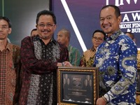 Ungguli Kompetitor, Hutama Karya Raih Gelar BUMN Terbaik 2019