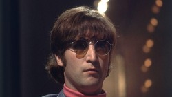 Kesal Lagunya Tak Laku, John Lennon Surati Ratu Elizabeth II