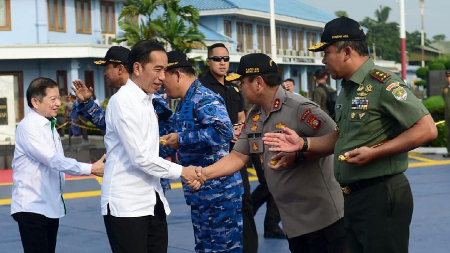 Presiden Joko Widodo (Jokowi) bersama sejumlah menteri Kabinet Indonesia Maju hari ini, Selasa (17/12/2019), mengunjungi Kaltim.