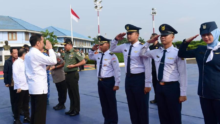 Presiden Joko Widodo (Jokowi) bersama sejumlah menteri Kabinet Indonesia Maju hari ini, Selasa (17/12/2019), mengunjungi Kaltim.