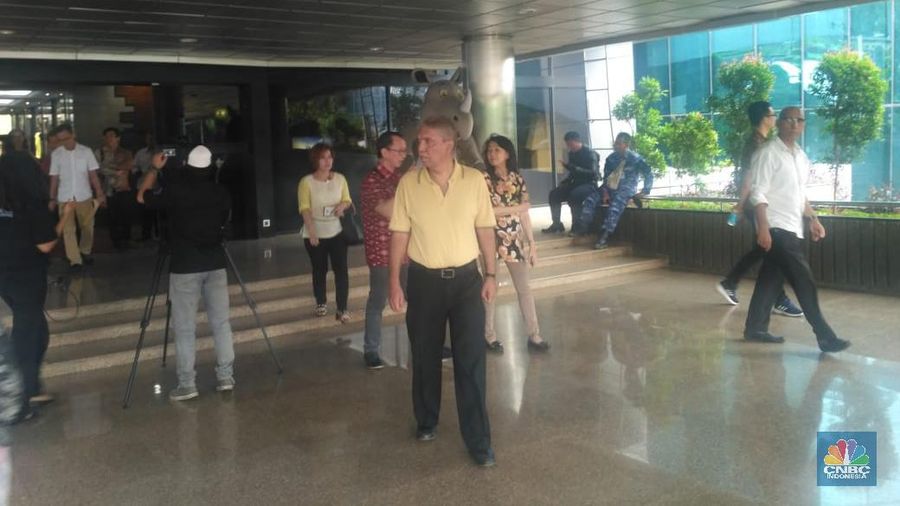 Sejumlah korban gagal bayar PT Asuransi Jiwasraya mendatangi kantor Kementerian Badan Usaha Milik Negara (BUMN), Selasa (17/12/2019).