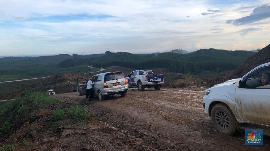 Presiden Jokowi bersama sejumlah menteri Selasa (17/12/2019) berada di Kalimantan Timur untuk meninjau titik pusat lokasi Ibu Kota baru.