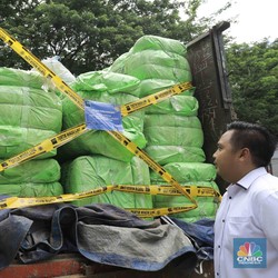 Bea Cukai Musnahkan Produk 'Haram', Sebagian dari e-Commerce