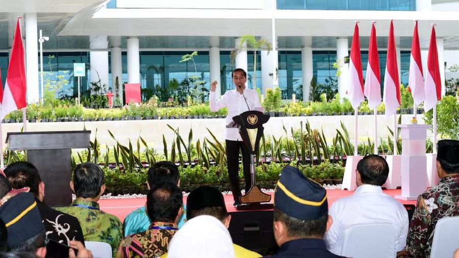 Presiden Republik Indonesia Joko Widodo meresmikan terminal baru Bandara Internasional Syamsudin Noor di Kalimantan Selatan, Rabu (18/12/2019) siang.