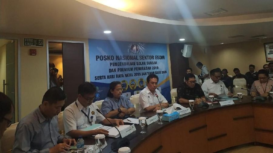 BPH Migas memastikan stok dan kelangsungan distribusi bahan bakar minyak (BBM)selama natal dan tahun baru 2019-2020, terutama di puncak-puncak perjalanan.