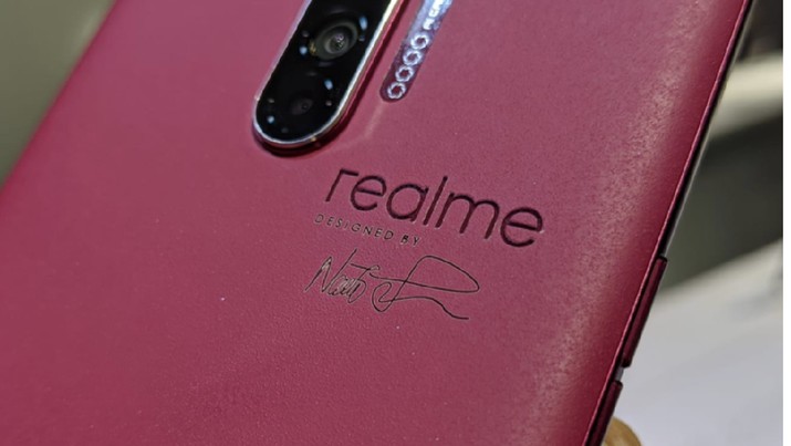 Android 10 ternyata sudah bisa dinikmati sebagian pengguna ponsel Realme. Pengguna Realme XT,Realme 3 Pro, Realme X dan Realme 5 Pro sudah mencicipinya.