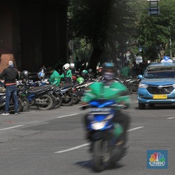 Izin Grab & Gojek Cs Bawa Penumpang di PSBB Terserah Pemda