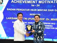 Mantan KSAL Berikan Pelatihan untuk Pegawai BPH Migas