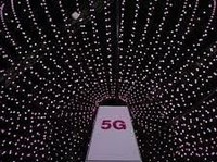 Menkominfo Minta Lebih Banyak Ponsel 5G di RI