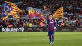 FOTO: Messi Tak Berkutik di El Clasico Barcelona vs Madrid