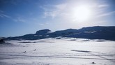 Planet super dingin, Hoth, yang dikisahkan dalam 'The Empire Strikes Back' berlokasi syuting di Finse, Norwegia. Tim produksi Star Wars bermalam di Hotel Finse 1222 dan mengambil pemandangan daratan es ini dari atap hotel. (NACKSTRAND / AFP)