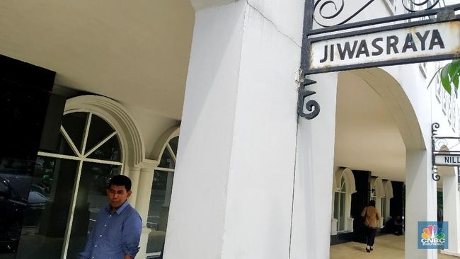 Cerita Tentang Mal Cilandak Townsquare: Dijual Demi Jiwasraya - CNBC Indonesia