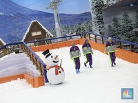 Hore, Tiket Trans Snow World Bekasi & Bintaro Turun Harga!