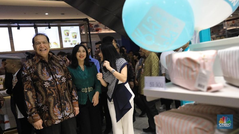 Transpark Mall Bintaro memiliki konsep tema Negeri Sakura, termasuk Harajuku.