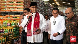Anies Ditanya Soal Wagub Baru di 2020: Senyum dan Amin