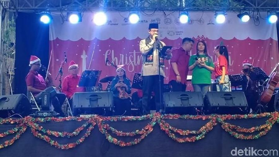 Gubernur DKI Jakarta Anies Baswedan berharap umat Kristen di DKI Jakarta bisa merayakan dengan sukacita dan damai.