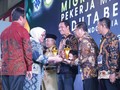 Peringati Hari Migran, Kemnaker Bagi-Bagi Penghargaan