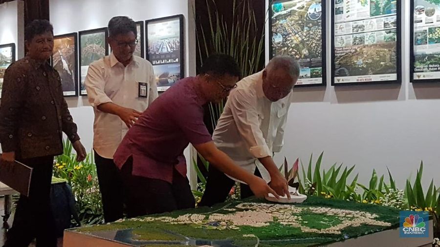 Pada Senin (23/12/2019) diumumkan pemenang sayembara desain Ibu Kota baru yang terletak di Kecamatan Sepaku, Kabupaten Penajam Paser Utara, Kalimantan Timur.