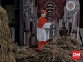 Anies Kunjungi Tujuh Gereja di Jakarta saat Malam Natal