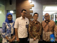 Ini Sinthya Roesly, Direktur Keuangan PLN Jebolan Eximbank