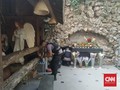 Gegana Sterilisasi Gereja Katedral Jelang Malam Natal