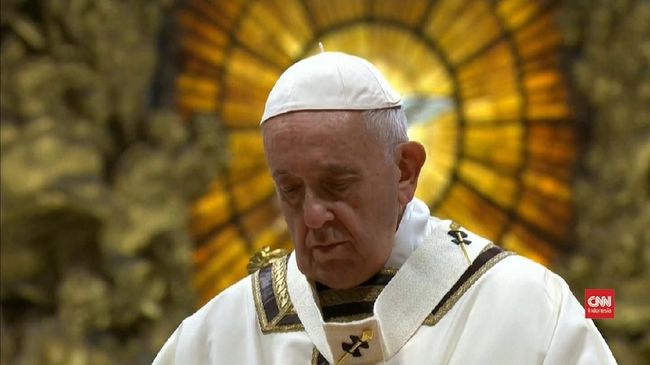 Italia Terjangkit Wabah, Paus Fransiskus Disebut Sakit Ringan - CNN Indonesia