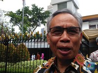 Wimboh: Ekonomi RI Masih Mending, Negara Lain Lebih Parah!