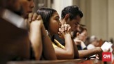 Dekorasi Gereja Katedral mengangkat tema Nusantara Merayakan Natal. (CNN Indonesia/Andry Novelino)