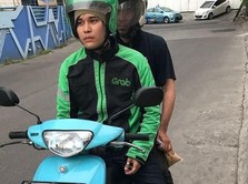Nafkahi Keluarga, Anak Deddy Dores Rela Jadi Driver Ojol