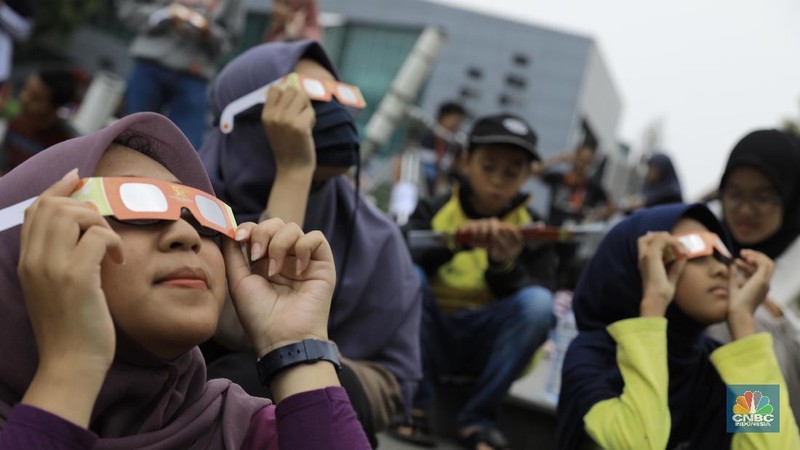 Secara umum Gerhana Matahari Cincin (GMC) hanya terjadi sekitar 1-2 tahun sekali.