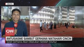 VIDEO: Salat Gerhana di Masjid Istiqlal Jakarta