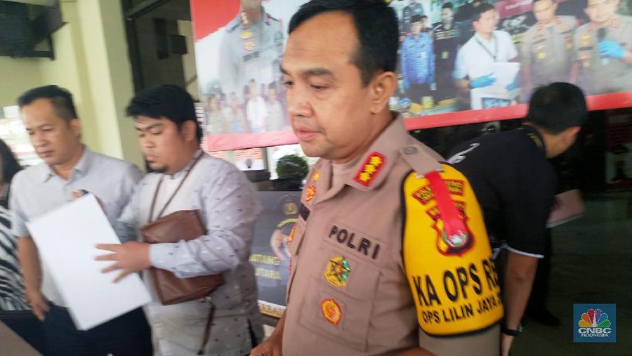 Foto/Fintech Ilegal (CNBC indonesia/Arif Budiansyah)