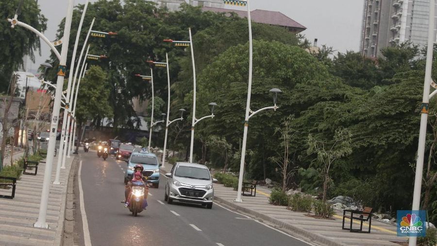Revitalisasi tersebut akan menjadikan Kemang sebagai kawasan percontohan tanpa kabel dan memberikan kenyamanan bagi pejalan kaki.