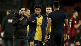 Arsenal Gagal Menang, Arteta Salahkan Rumput Lapangan