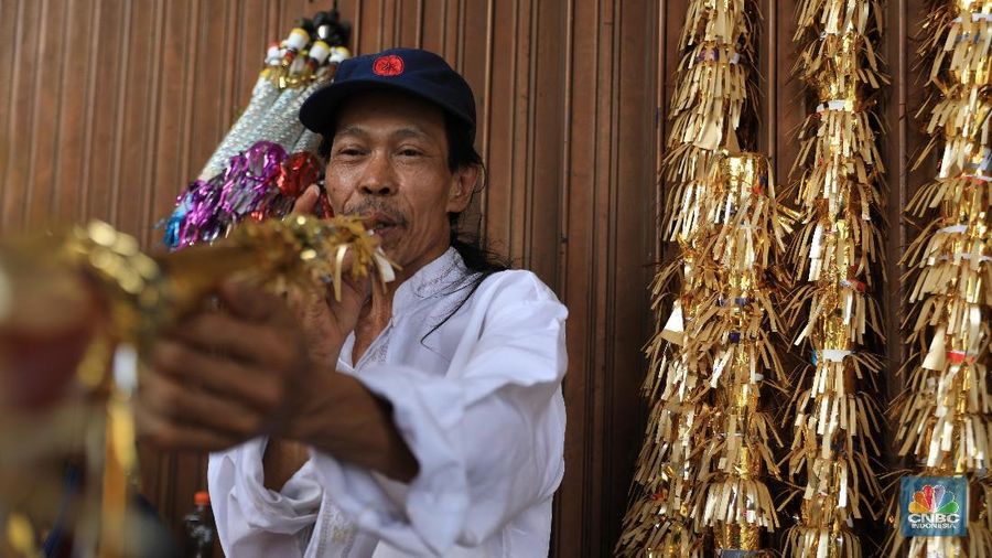 Pedagang Terompet (CNBC Indonesia/ Tri Susilo)