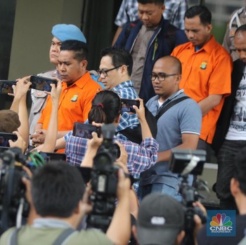 Ini Wajah Tersangka Pelaku Penyerangan Novel Baswedan