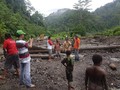 Banjir Manokwari, Jalur Trans Papua Barat Tertimbun Longsor